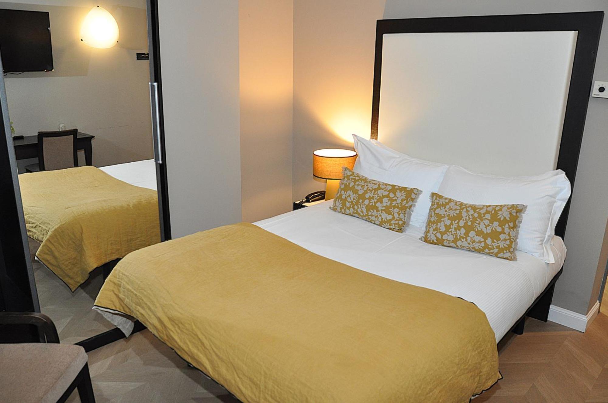 Comtur Hotel 4*